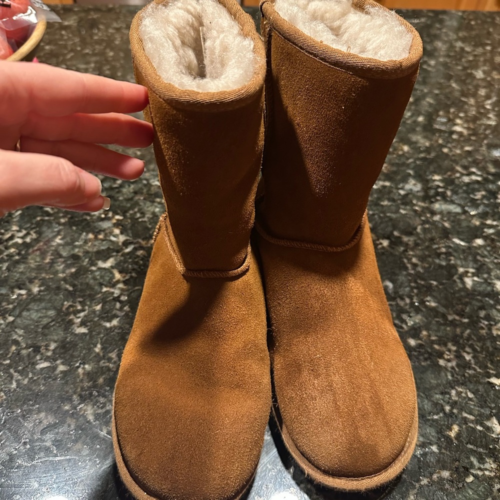 Koolaburra Tan Suede Boots size 8